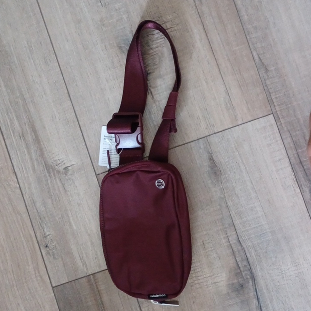 Lululemon Maroon Everywhere Belt Bag NWT
